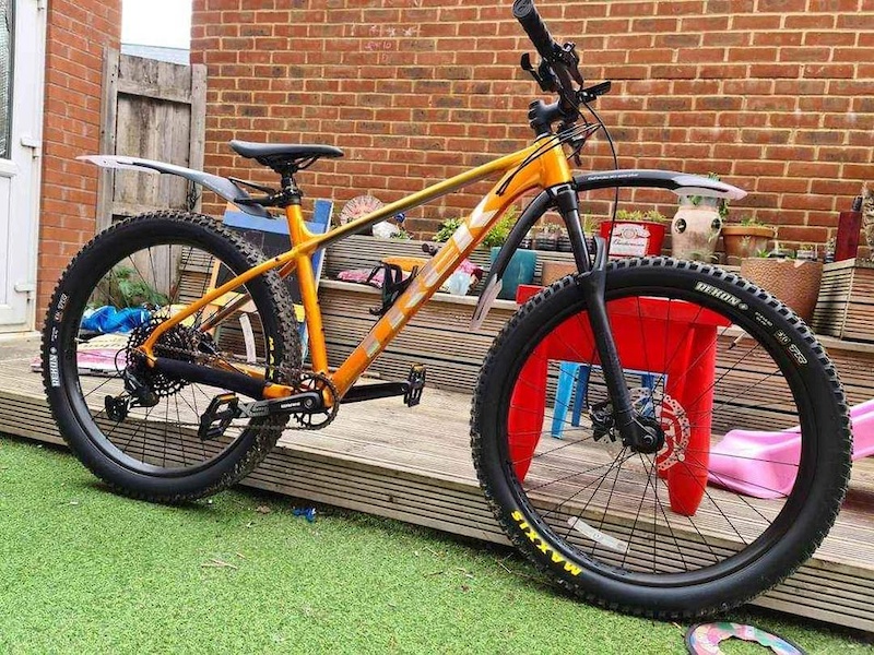 2021 trek roscoe 7 for online sale