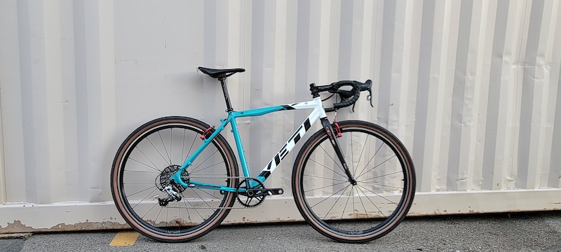 yeti arc x