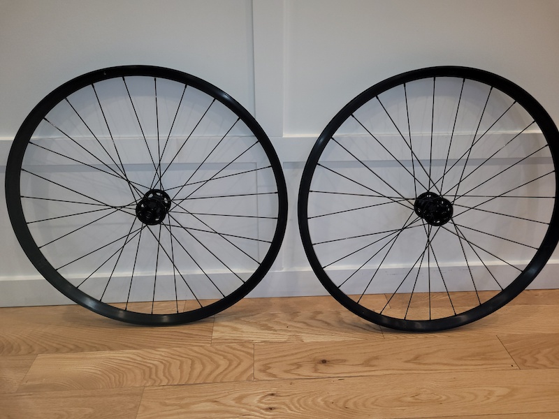 29 tubeless wheelset