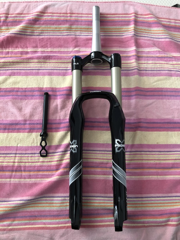 XFusion Slant RL2 160mm 26” with HLR Damper For Sale