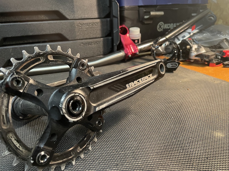 race face 170mm cranks