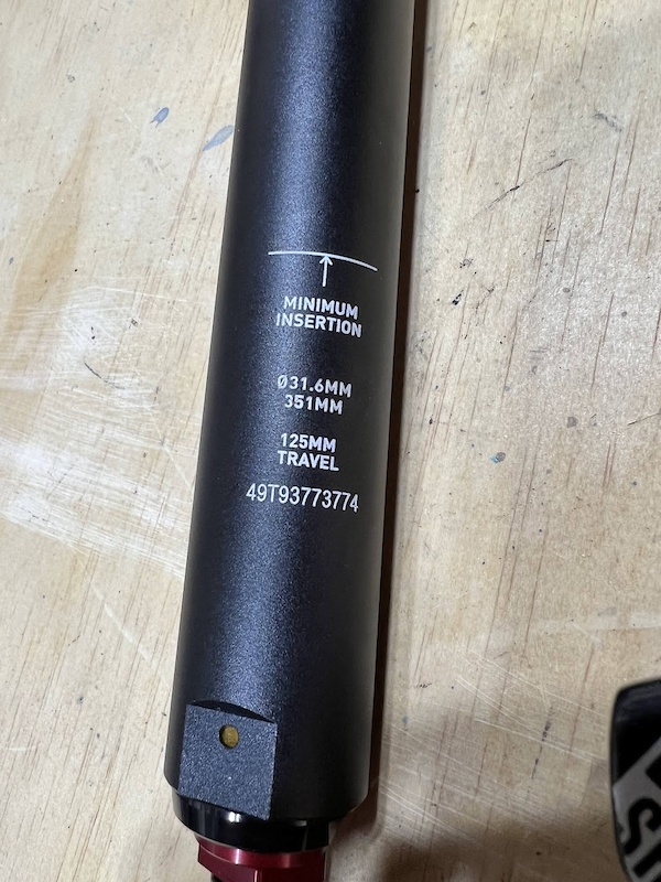 RockShox Reggisella Telescopico Reverb Stealth 1x - 125mm Corsa, 30,9mm, Lunghezza 390mm - Comando Sinistro - Modello 2019