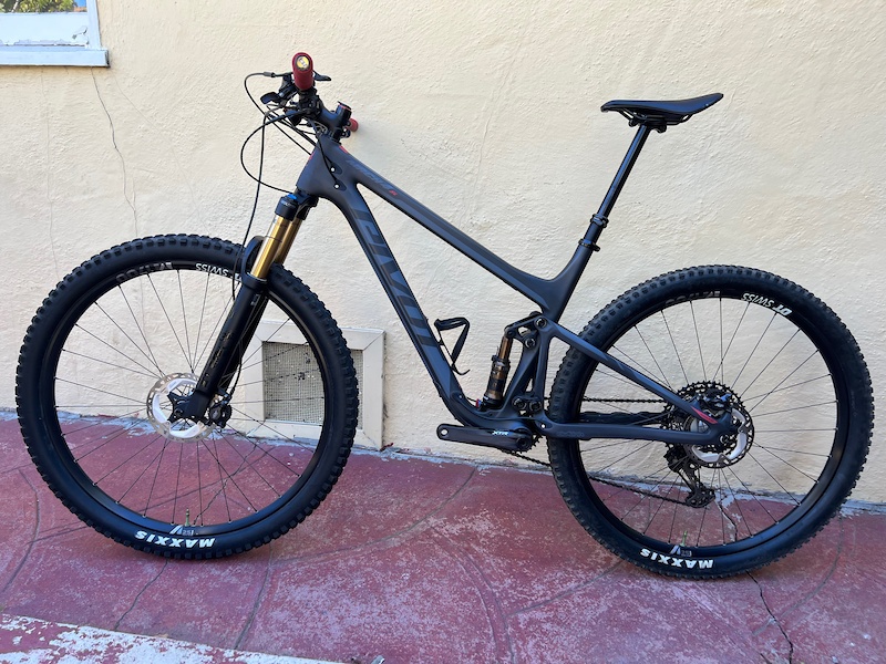 2021 Pivot Mach 4 SL (Large) For Sale