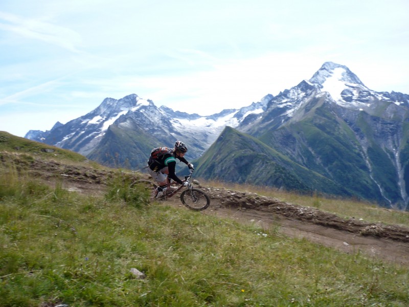 me riding in Les 2 Alpes bikepark, photo by laba