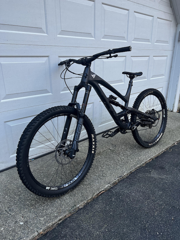 yt capra base 2021