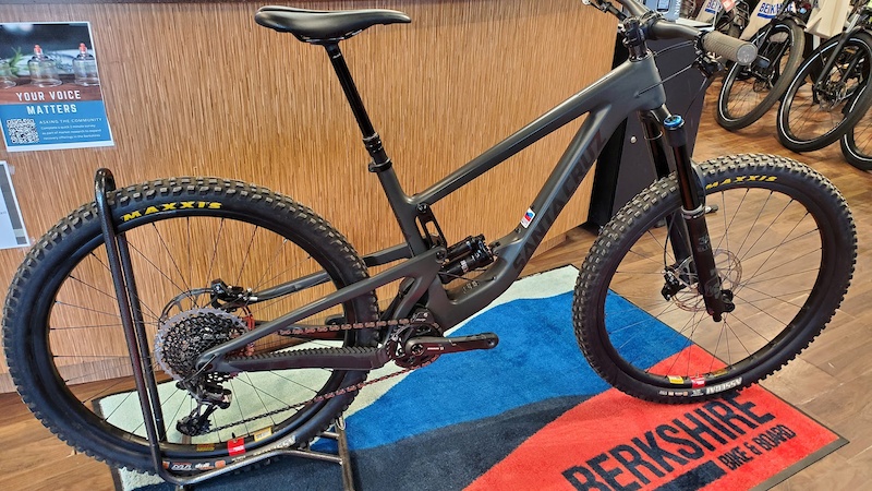 2019 Santa Cruz Megatower XO1 CC Large Reserve Carbon Wheel For Sale