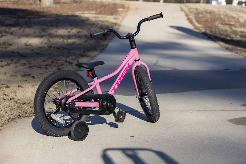 Trek 16 inch bike hot sale pink