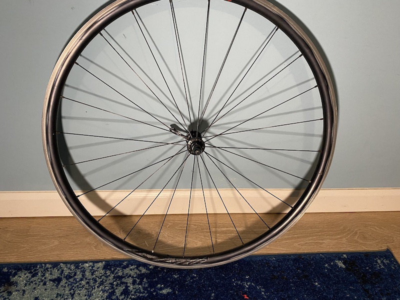 Cerchio Velocity Quill 700C (622x21) 24 Fori | Parete Laterale Lavorata Nera