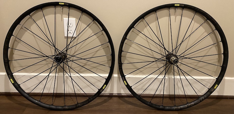 mavic allroad elite wheelset