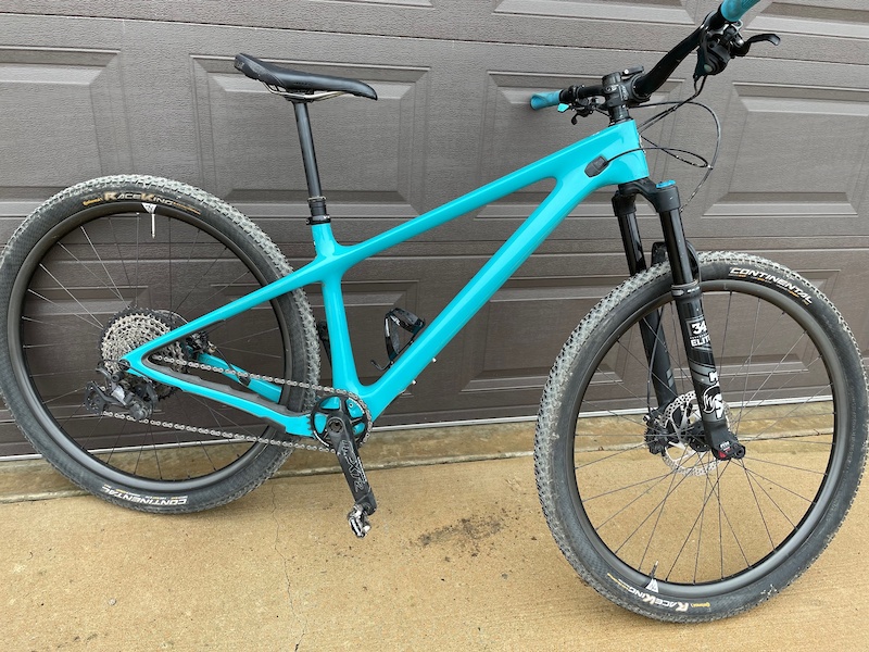 Yeti cheap carbon hardtail