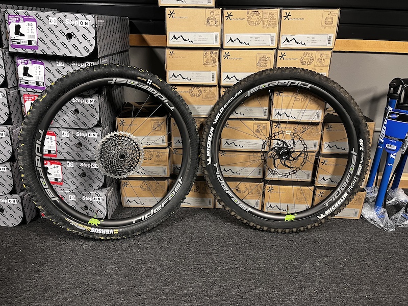 Ride Fast Racing Rims 2022 Ridefast carbon 29” hotline enduro wheelset 1 ride For Sale