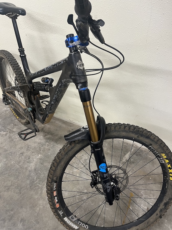 2021 YETI SB165 T2 For Sale