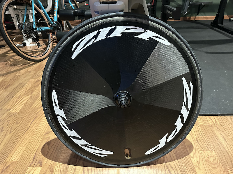 2015 ZIPP Super9 Carbon Tubular Rear Disc Wheel For Sale