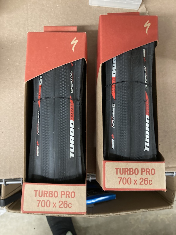 Specialized Turbo Pro Tires 700c x 26 For Sale