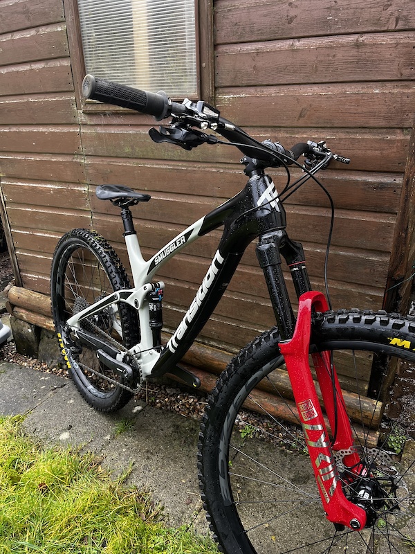 2018 transition smuggler carbon