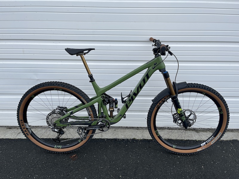 2021 Pivot Switchblade XT/XTR Carbon Wheel For Sale