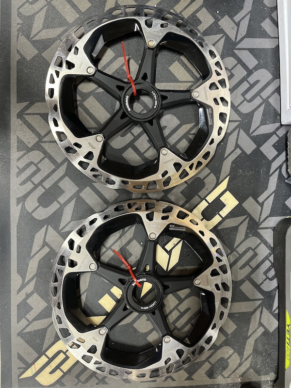 Disque De Frein Shimano RT-MT900 XTR Ice-Tech Freeza 203 Mm - Center Lock - Pour VTT Et Gravel