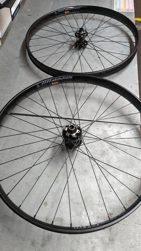 Wtb scraper discount i40 26 wheelset