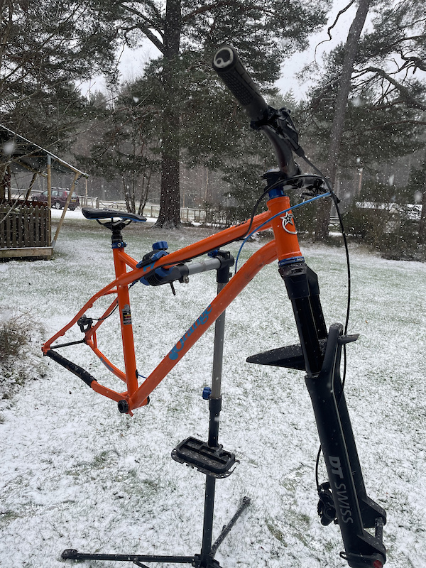 orange p7 frame