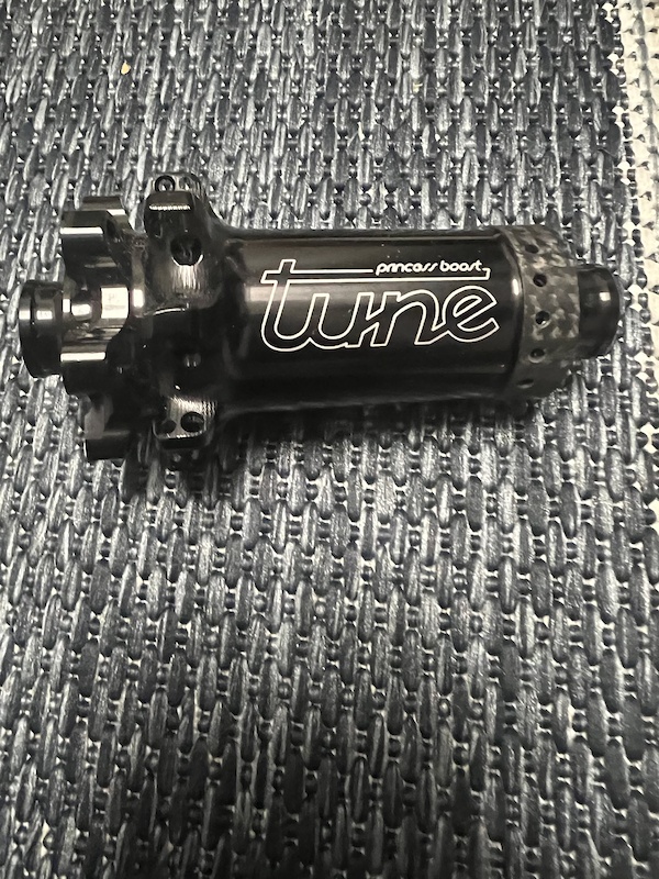 2022 Tune Princess Boost Front Hub 32H 6B For Sale