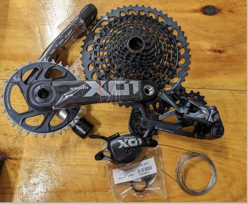 2022 SRAM X01 drivetrain with chain and BB For Sale