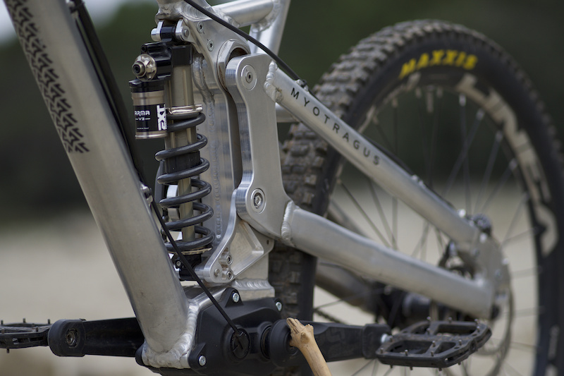 Full Custom Pinion gearbox fat bike - Myth Cycles