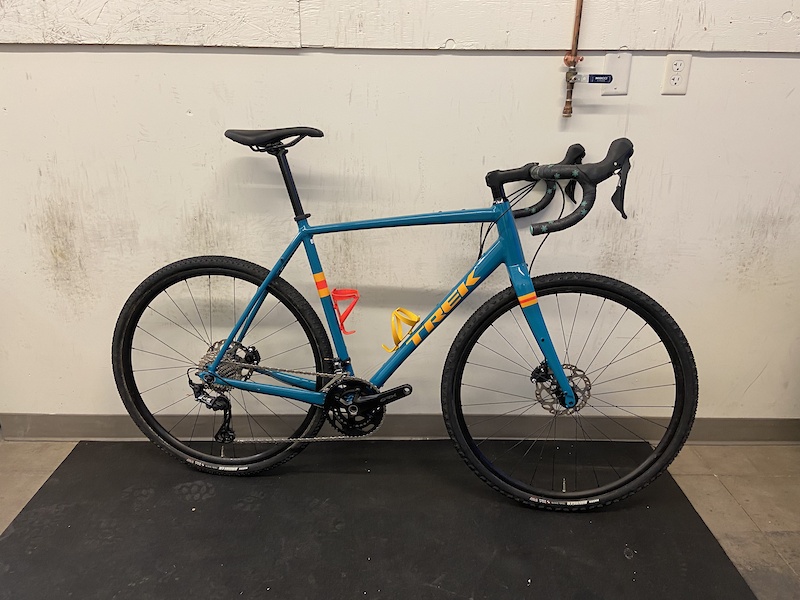 2021 Trek Checkpoint ALR 5 Teal For Sale