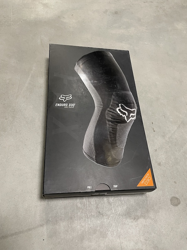 2022 NEW FOX Enduro D30 Large Knee Pads For Sale