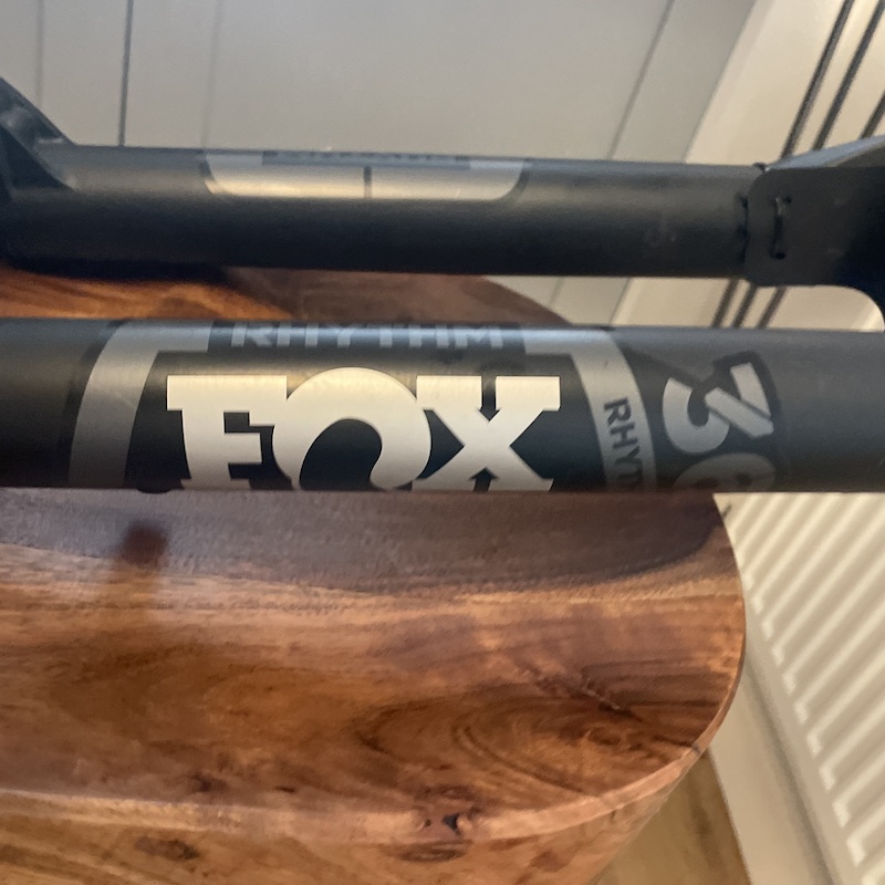 2019 Fox 36 Rhythm 160 27.5+ or 29 Boost Fit Grip For Sale