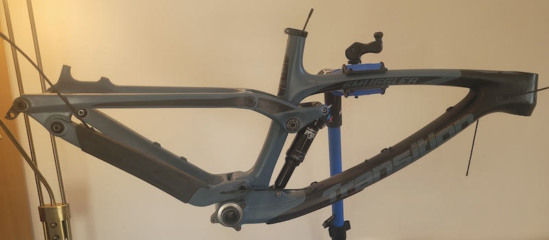 2018 transition smuggler carbon