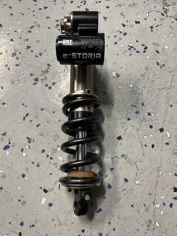 2021 EXT shock 62.5x230mm estoria For Sale