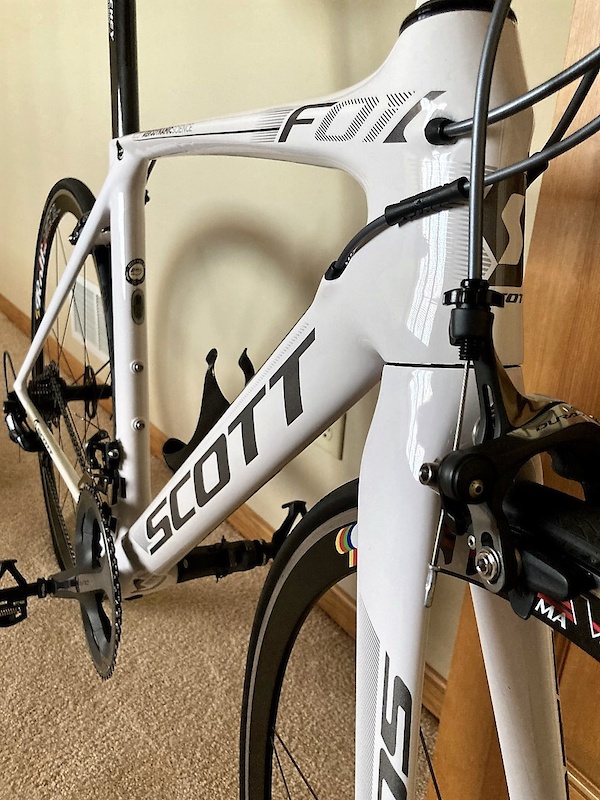 2012 Scott Foil Carbon Fiber Road Bike with Dura Ace Groupo For Sale