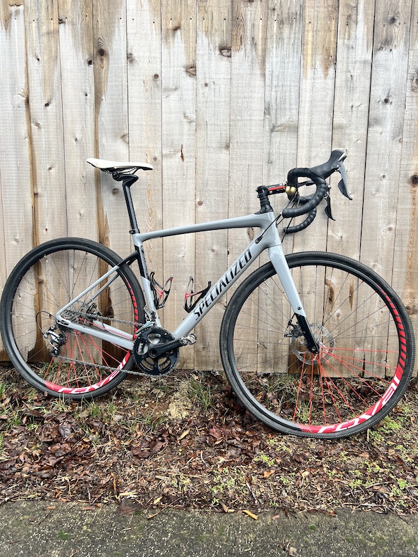 2017 Specialized Diverge Carbon Ultegra. Great Shape! For Sale