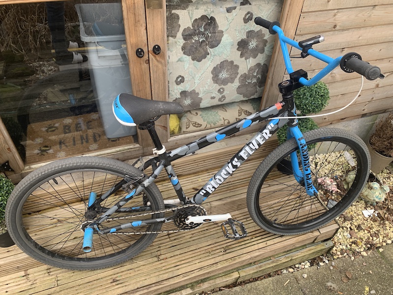 Blue Camo Blocks Flyer Se Bike With Maxxis 26 Inch for Sale in Reading, PA  - OfferUp