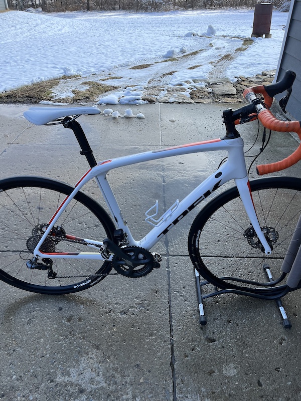 2017 trek domane online slr 7