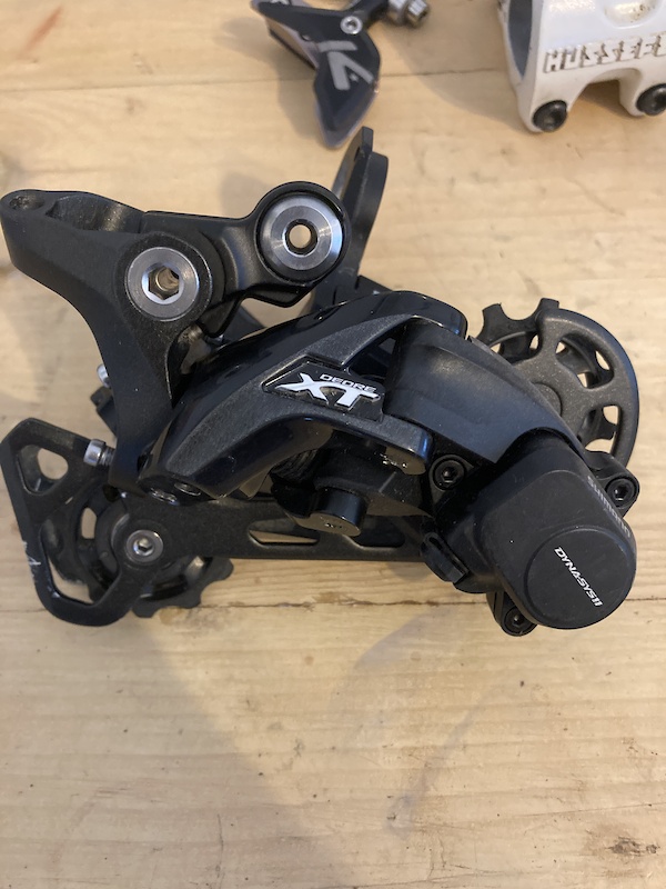 2021 XT 11spd shifter and rear derailleur For Sale
