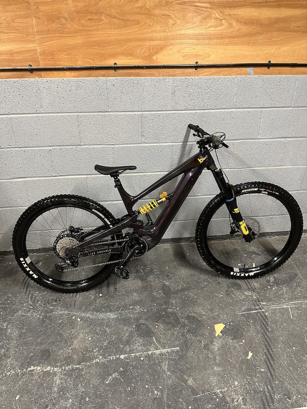 2022 YT Decoy Uncaged 9 large 187miles For Sale