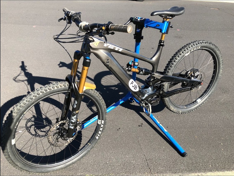 2023 2020 YT Decoy Elite Large For Sale