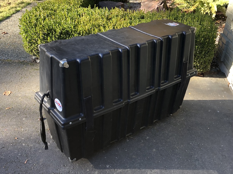 Tri All 3 bike travel box For Sale