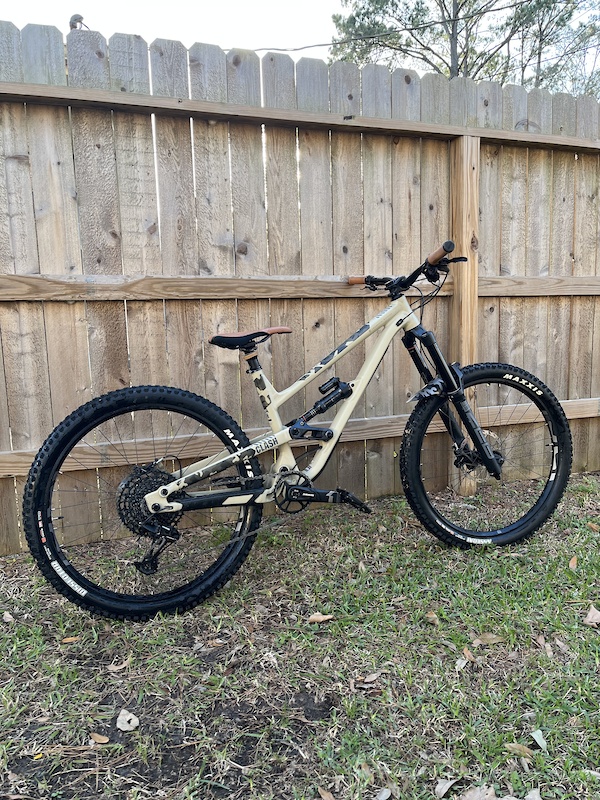 Commencal cheap clash 2021