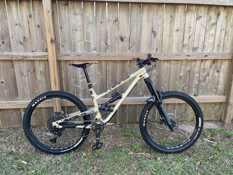 2021 Commencal Clash Ride (Medium) For Sale