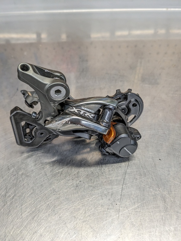 shimano m9000 rear derailleur