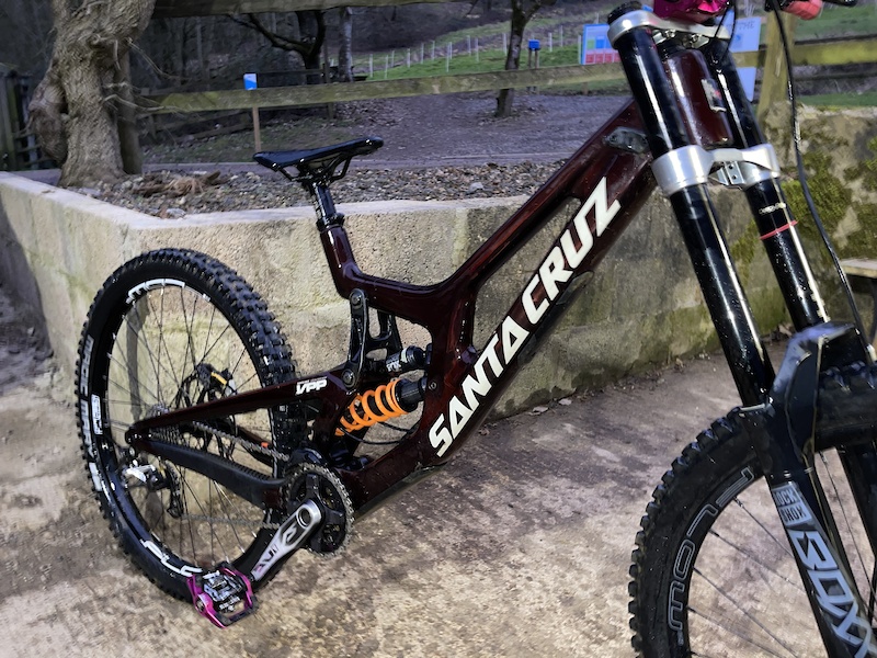 2021 Santa Cruz V10 Medium (PRICE DROP) For Sale
