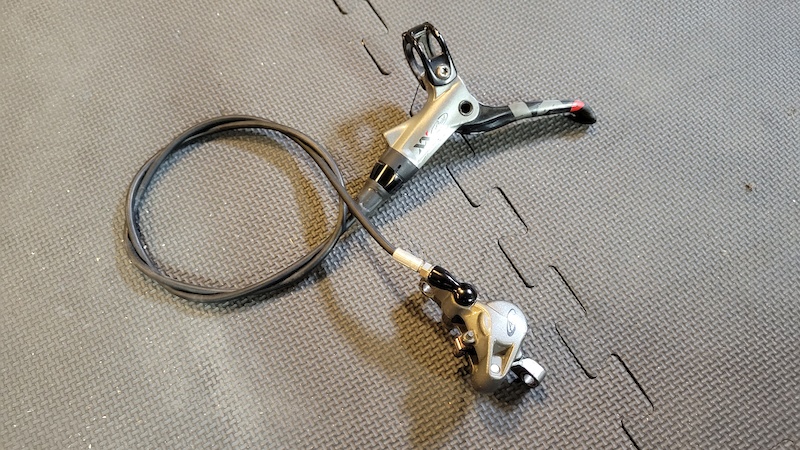 sram avid
