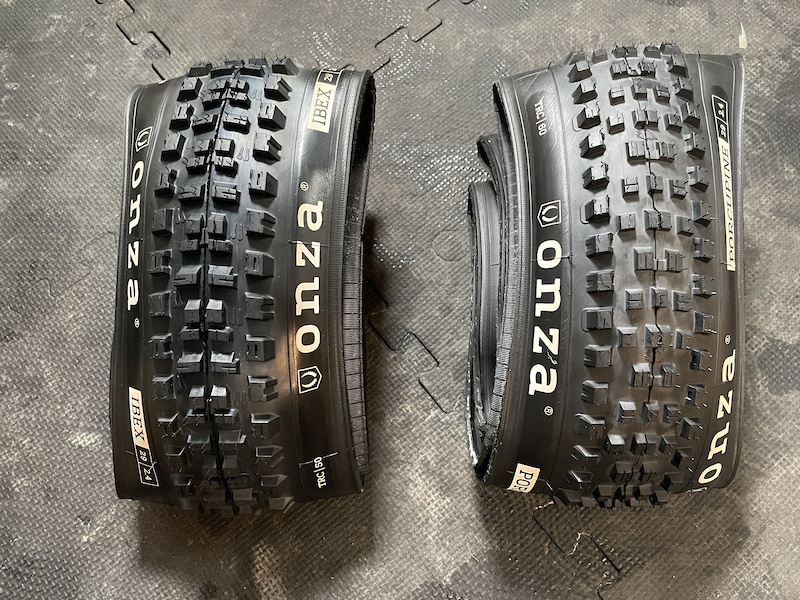 Onza Ibex / Porcupine Tire Combo 29 x 2.4