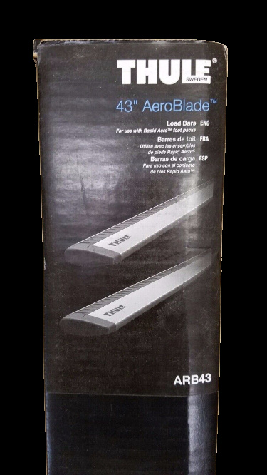 2011 Thule ARB43 43 Inch AeroBlade Load Bars Pair For Sale