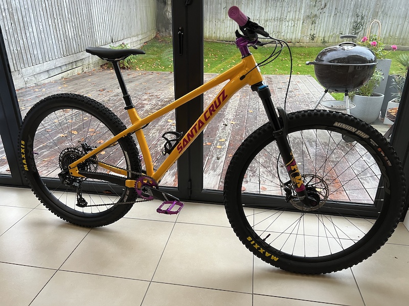 2022 Santa Cruz Chameleon R Kit 29er Medium For Sale