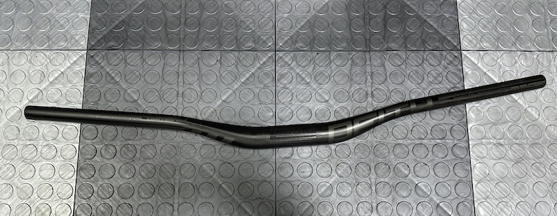 deity speedway carbon