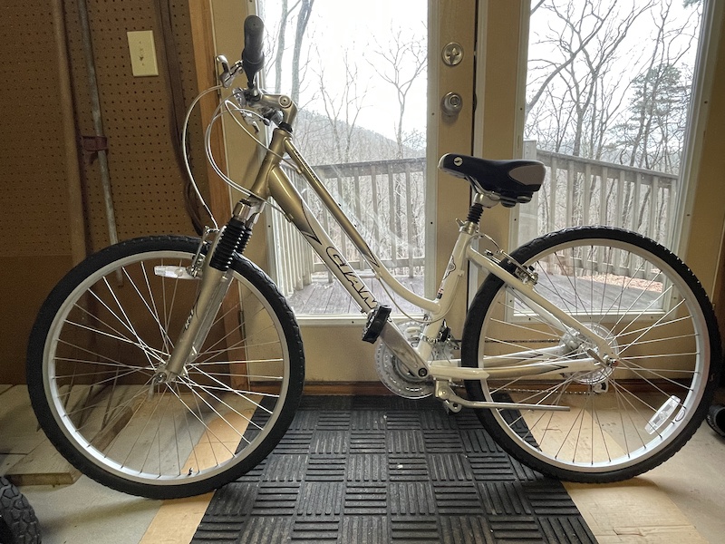 giant sedona dx bike price