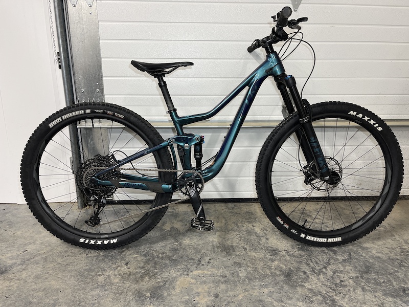 2019 liv pique sx sales 2